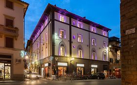 Kairos By Florence Art Apartments